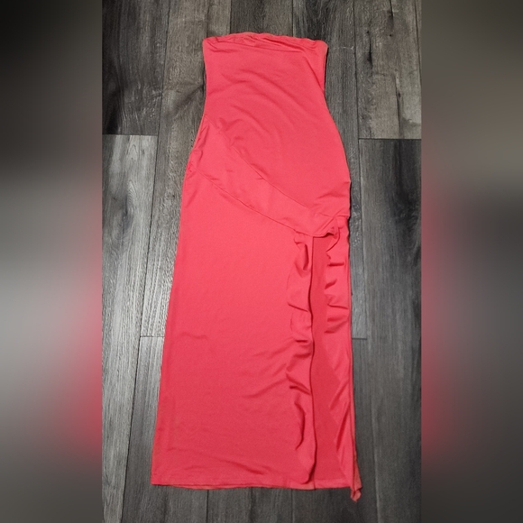 Dress - Picture 3 of 4